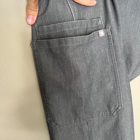 Figs Kade Cargo Medical Scrub‎ Pants Womens Size XXL Graphite Gray Nursing Vet - Picture 2 of 5